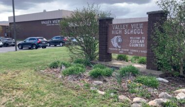 Valley View School District to designate member for data center opposition