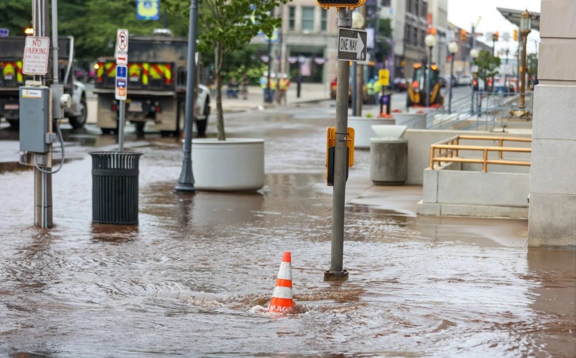Water company accelerates 1-mile main replacement in Downtown Scranton