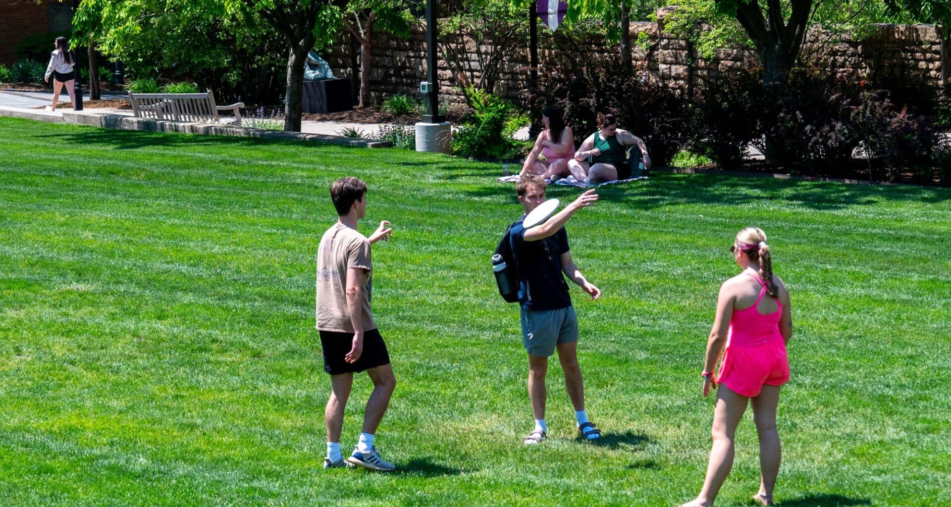 For college students, 10 tips to avoid big health issues