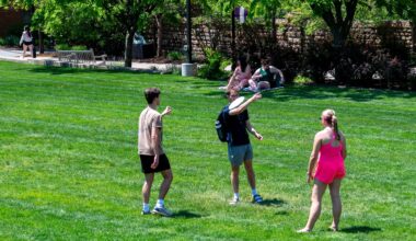 For college students, 10 tips to avoid big health issues