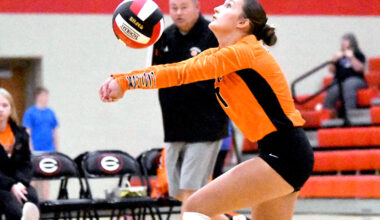 Lady Cubs sweep Erie, Yates Center in close matches
