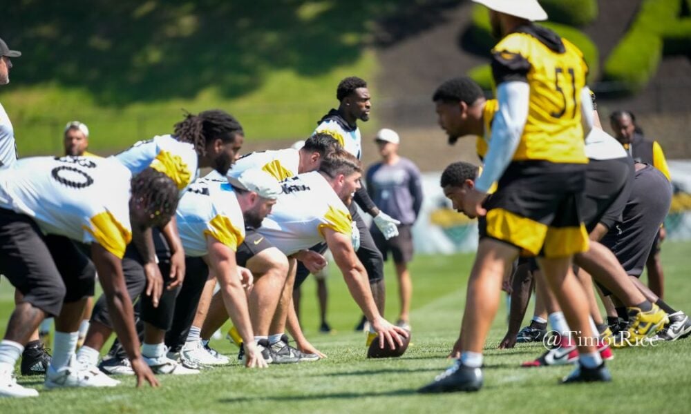 'Y'all Have Questions And Concerns As Well': Ex-Falcons RB Thinks Pittsburgh Isn't 'Much Better Team' Than Atlanta