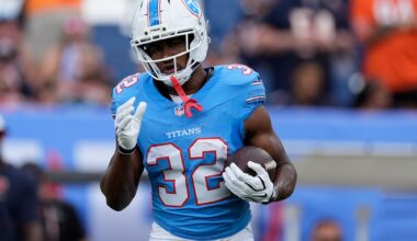 Former Gov. Mifflin star Nick Singleton makes his NFL debut
