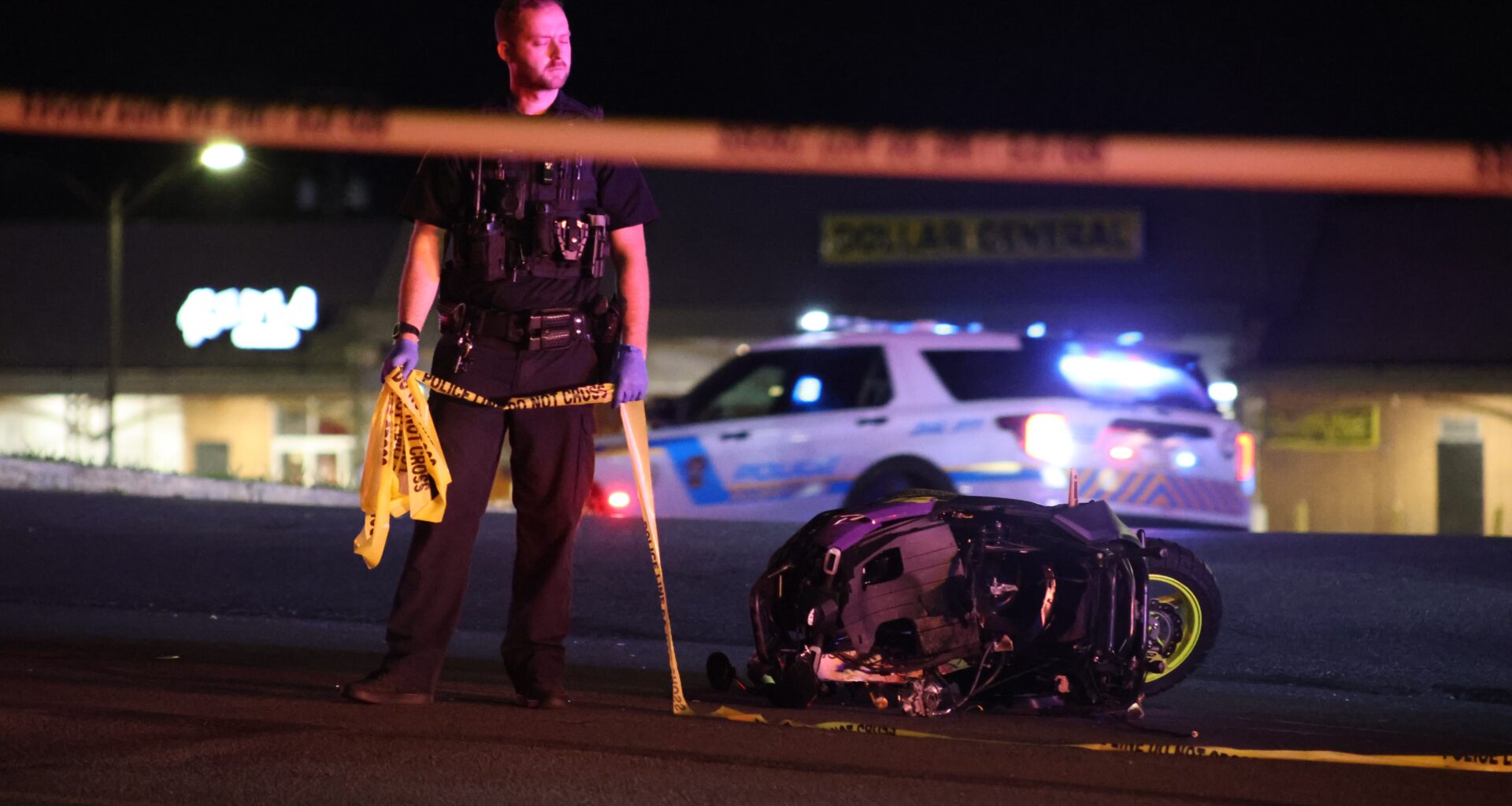 2 dead after separate Allentown area crashes Friday night