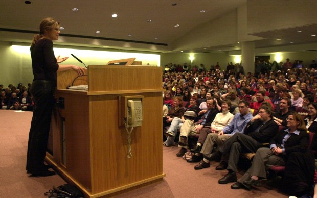 Gloria Steinem, co-founder, editor and owner of Ms. Magazine and one of the biggest voices of the modern feminist movement spoke to a standing room only crowd at Lehigh University's Packard Lab auditorium on Tuesday March 26, 2002. (Arturo Fernandez/The Morning Call)