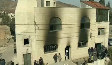 Zionist Enemy Fires Sound Bomb Toward Worshippers Inside Mosque in Bethlehem