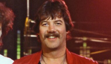 Neil Henderson, Former Bay City Rollers Guitarist, Dead at 73