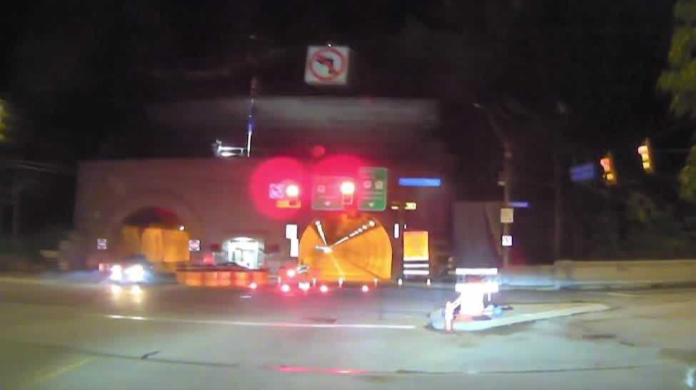 Pittsburgh Liberty Tunnel crash sends 3 to hospital