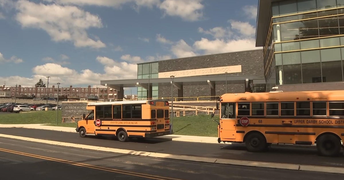 Parents voice safety concerns over walking routes to Clifton Heights Middle School: "They promised busing"