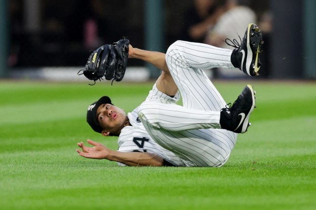 White Sox right fielder Braden Montgomery dives to catch a liner from Pirates center fielder Jake Mangum in the second inning Sept. 10, 2026, at Rate Field. (Armando L. Sanchez/Chicago Tribune)