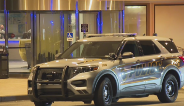 Woman stabbed with a fork during fight at Downtown Pittsburgh hotel