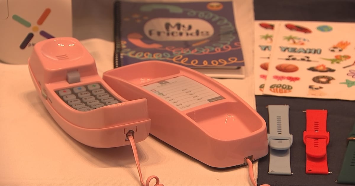 ‘Slow Tech Fest’ in Pittsburgh takes retro approach to promoting kids’ healthy development