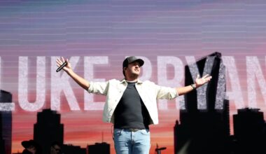 Luke Bryan’s Farm Tour stop in Pittsburgh area will not be rescheduled
