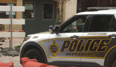 Fight between young women in Market Square leaves 2 stabbed, 1 in police custody