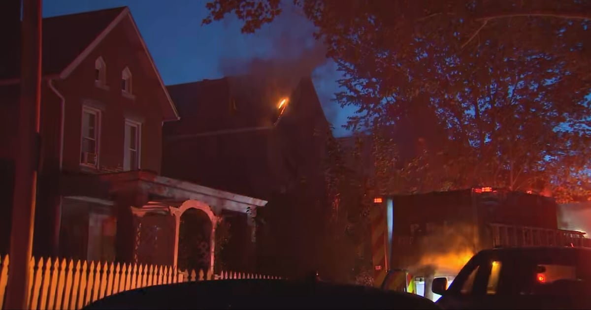 Crews battle house fire in Pittsburgh’s Knoxville neighborhood