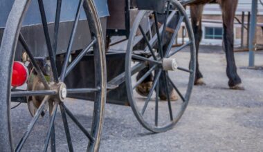 Officials warn drivers ahead of large Amish wedding in Western Pennsylvania
