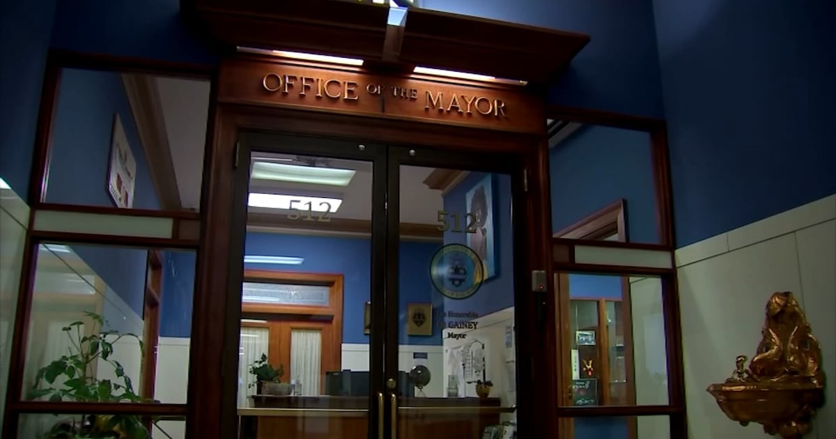 Pittsburgh council member named in unsealed search warrant responds – WPXI