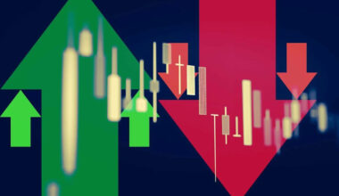 Erie Indemnity Stock: Is ERIE Underperforming the Financial Services Sector?