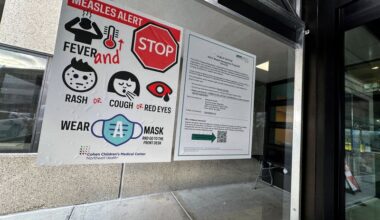 Pennsylvania measles cases top 700 after four outbreak-related deaths reported