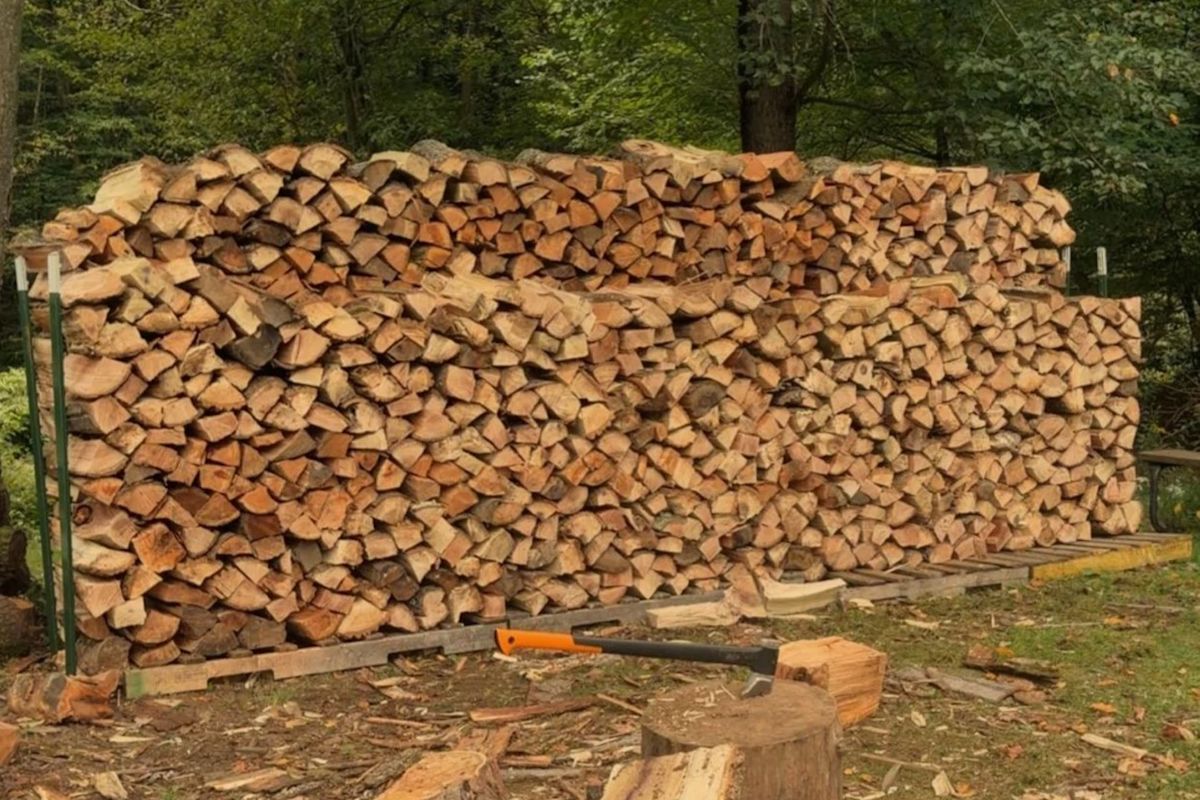 Pennsylvania homesteaders say wood pile size matters less than dry wood, clean burns, and airflow