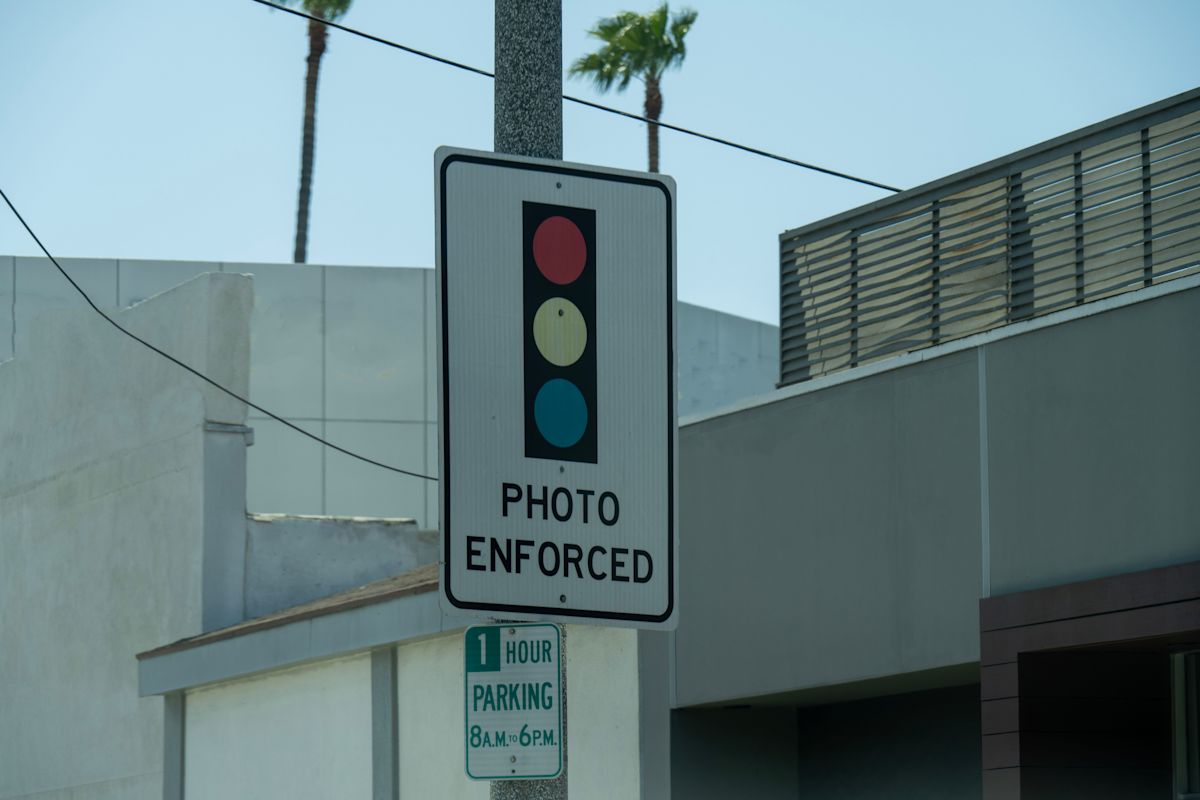 Pennsylvania township's first red-light cameras trigger 663 citations at one intersection