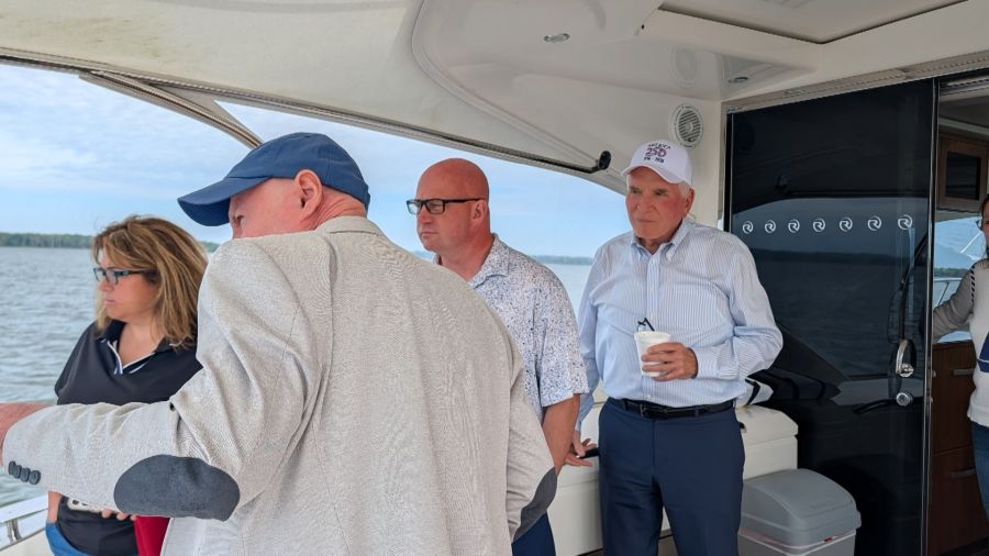 Rep. Mike Kelly meets with Erie leaders about storm damage funding