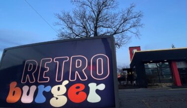 Reason unclear for Retro Burger closing after 2-year run