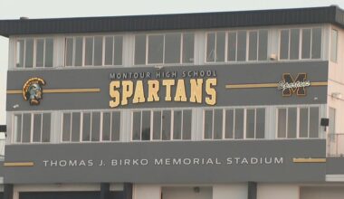 Watch live: McKeesport vs. Montour high school football in Steelers High School Showcase