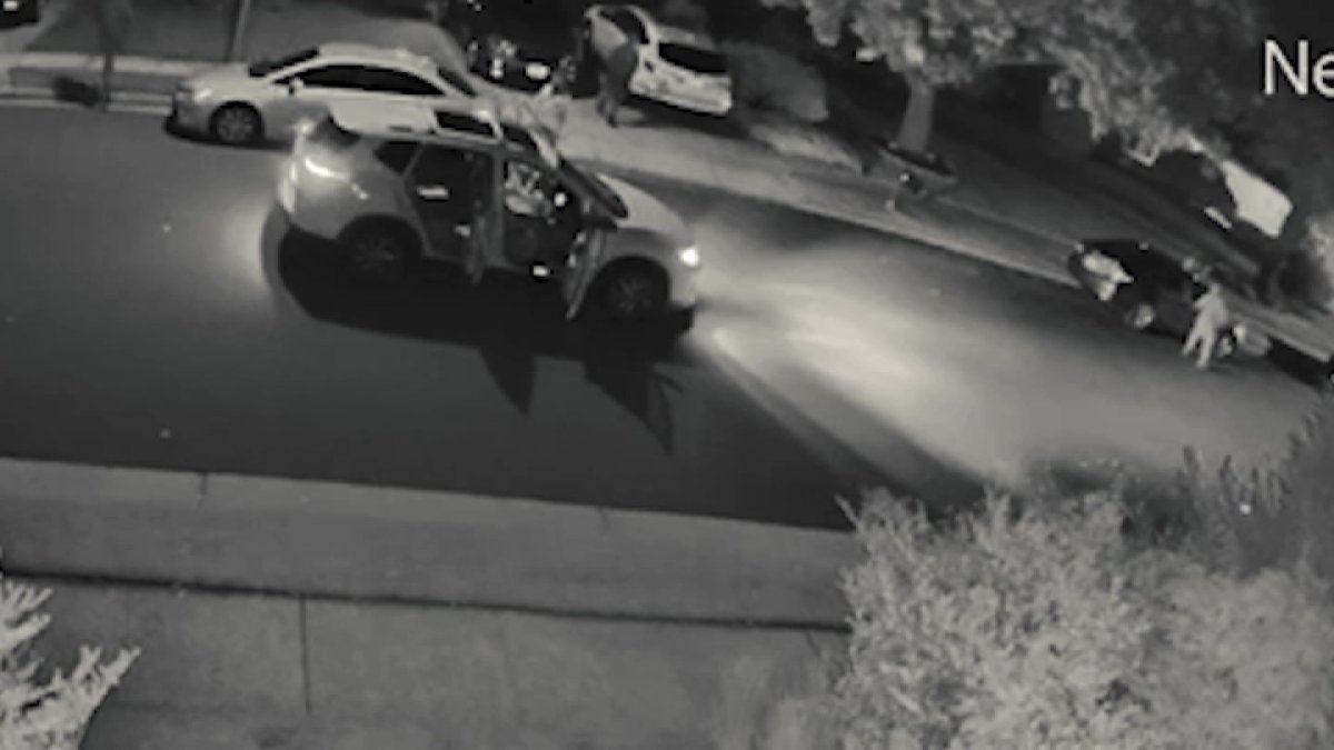 South Jersey police warn of groups targeting unlocked cars – NBC10 Philadelphia