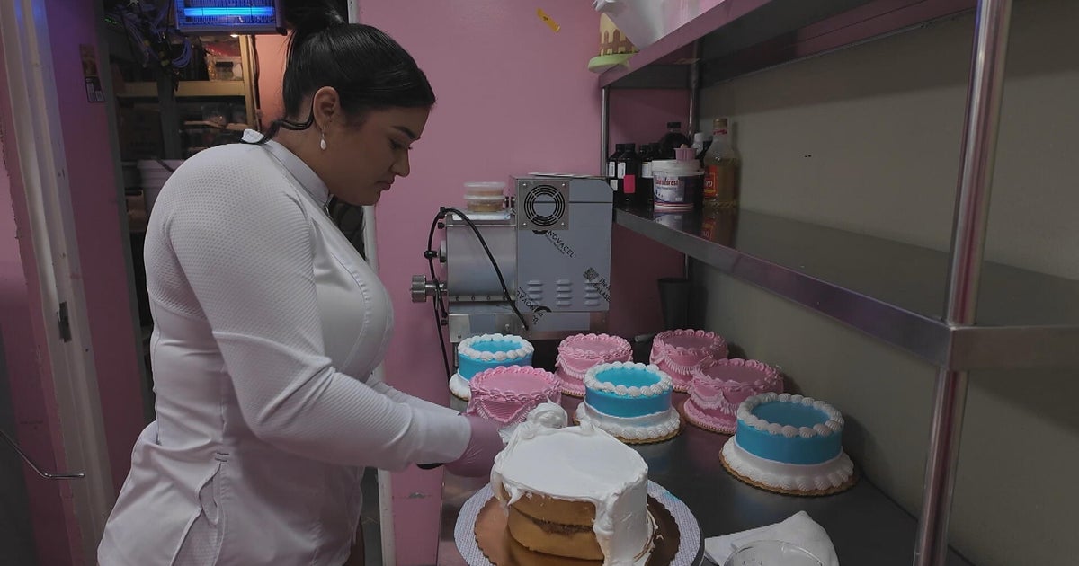 Dominican American entrepreneur in Philadelphia builds thriving bakery empire after setback