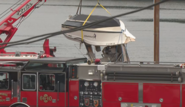 2 bodies recovered from Monongahela River, 1 person still missing after towboat and private vessel crash