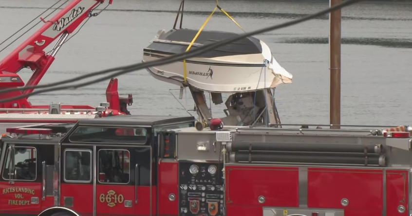 2 bodies recovered from Monongahela River, 1 person still missing after towboat and private vessel crash