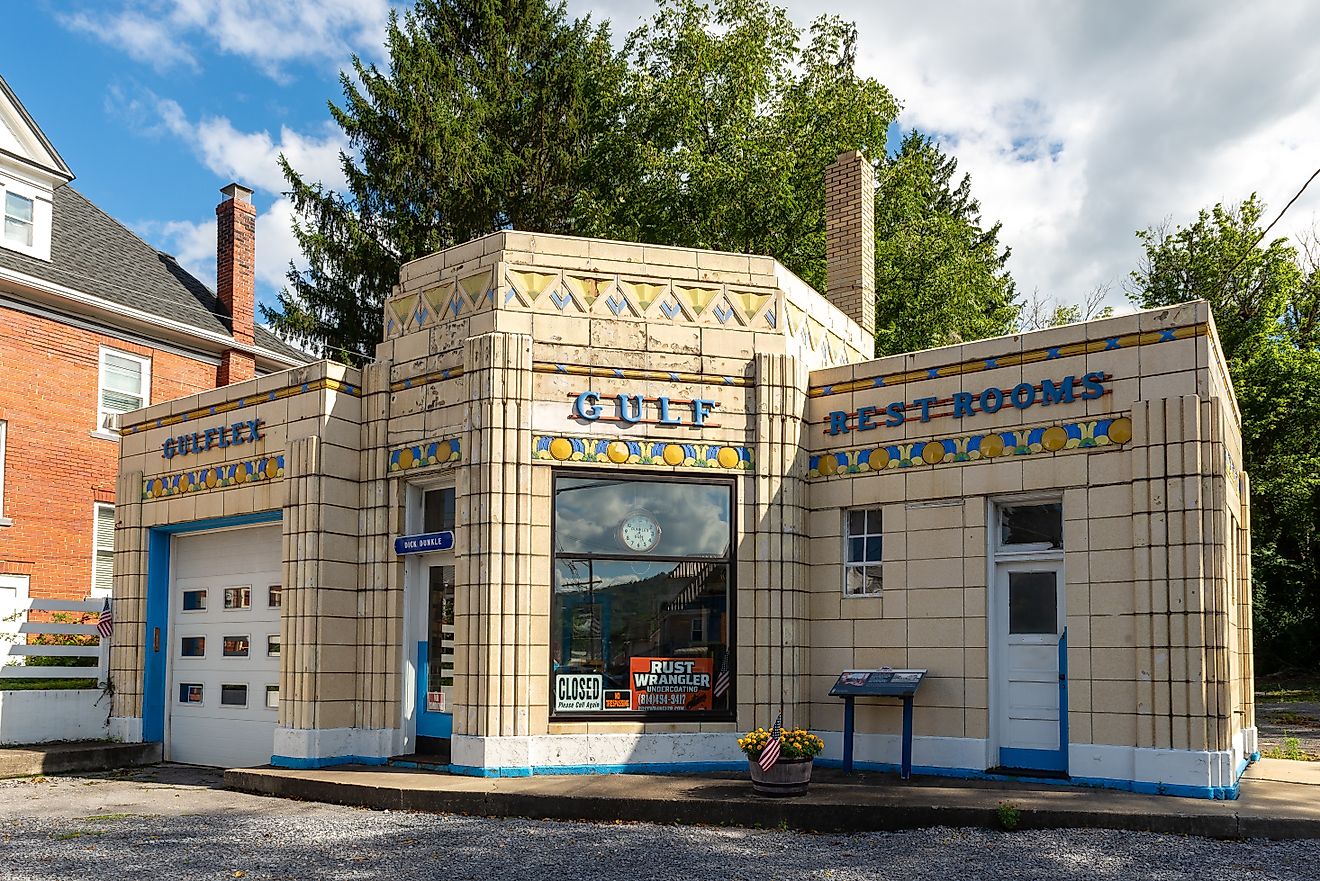 Five Classic Americana Downtowns In Pennsylvania