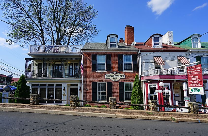 Street view in New Hope, Pennsylvania.