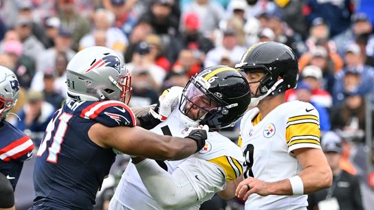 Steelers Troy Fautanu and Aaron Rodgers Steelers Troy Fautanu and Aaron Rodgers