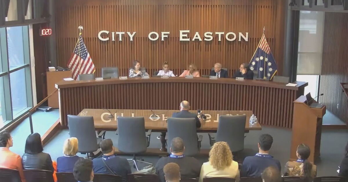 Hearing on State of PA Latino Community Held in Easton
