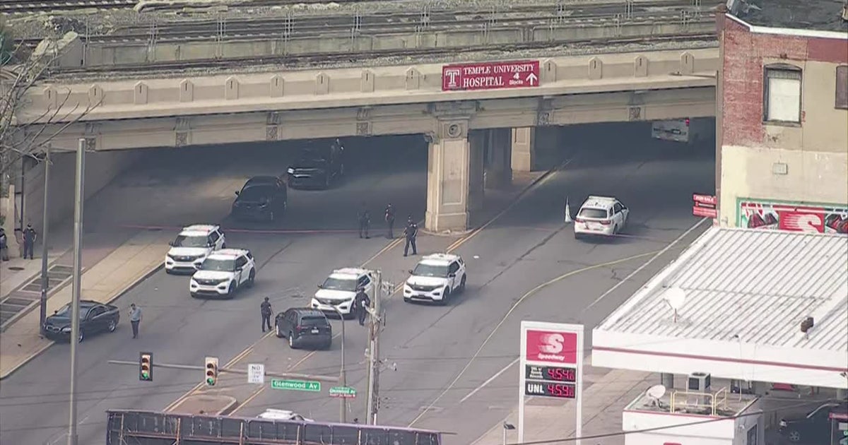 Two shot, critically hurt on North Broad in Philadelphia: police