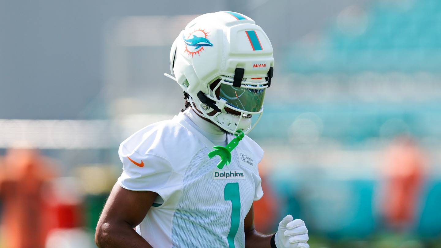 3 Realistic WR Trade Targets For Steelers