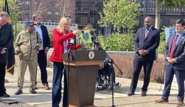 Pittsburgh debuts 1st outdoor defibrillator in Pittsburgh’s Lower Hill District