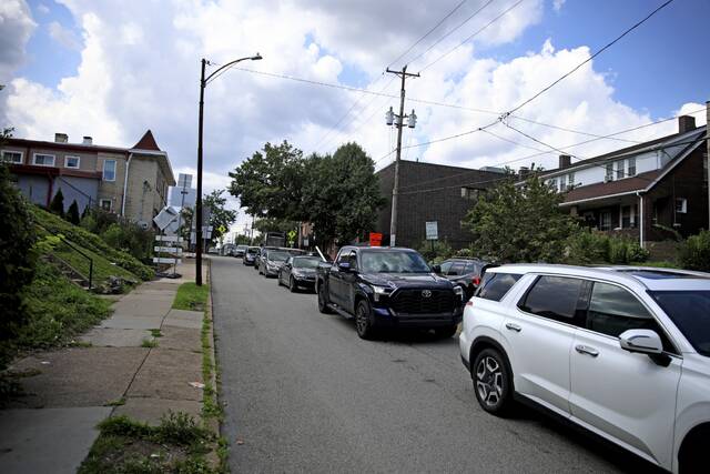 2 Pittsburgh road projects lead to traffic restrictions