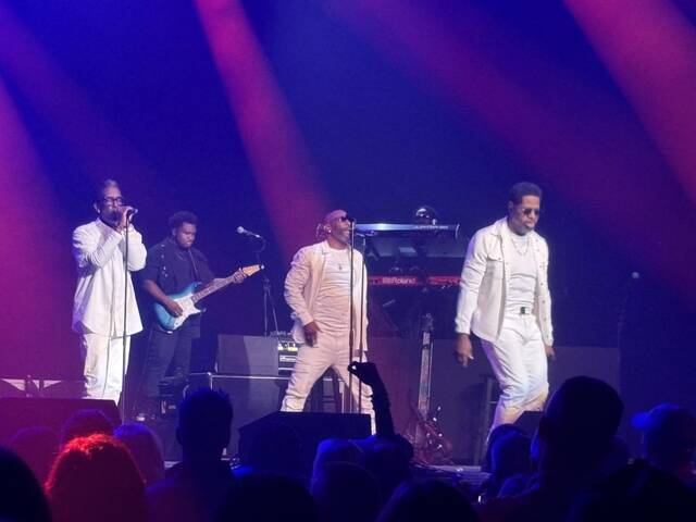 Review: Boyz II Men bring good vibes, crowd favorites to the Wylie