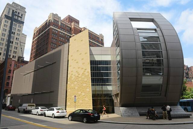 Former Pitt professor made mark as civic leader