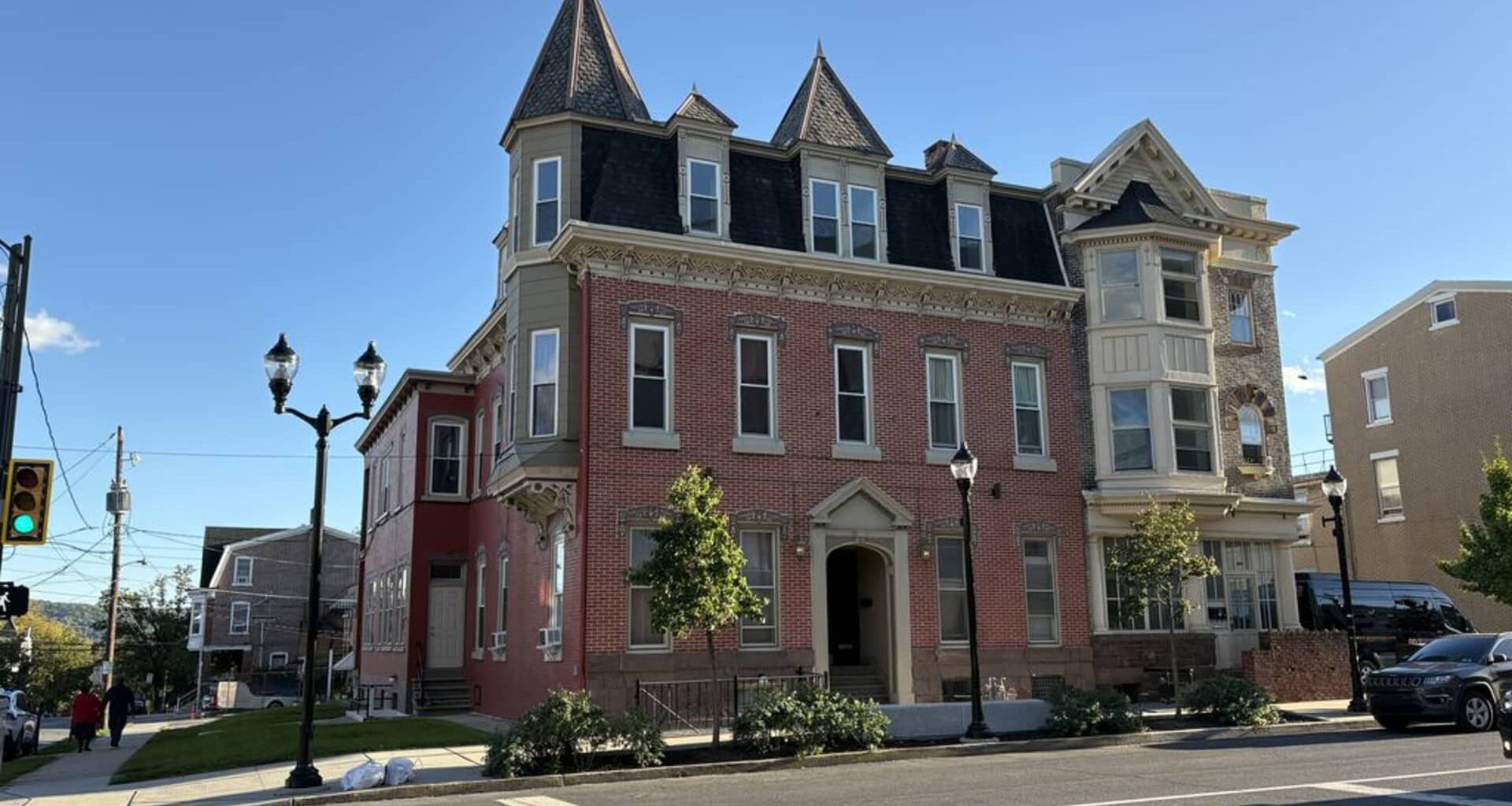 Young voters struggle to afford housing, don't expect politicians to help