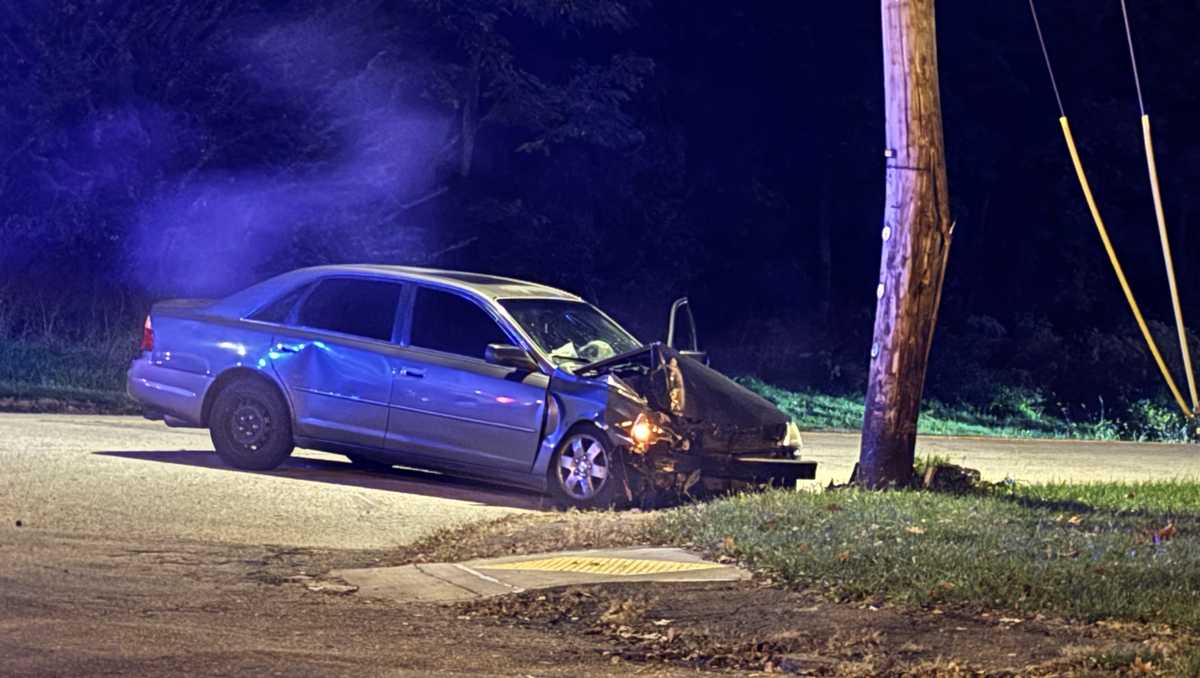 Car crashes into pole in Pittsburgh's West Oakland neighborhood