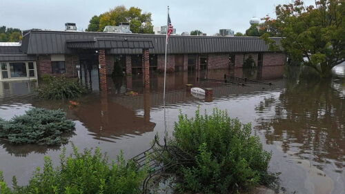 Minn. nursing home evacuated for fourth time as floods expose national risk.jpg