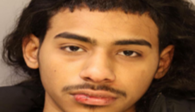 Philadelphia murder suspect wanted for deadly quintuple shooting