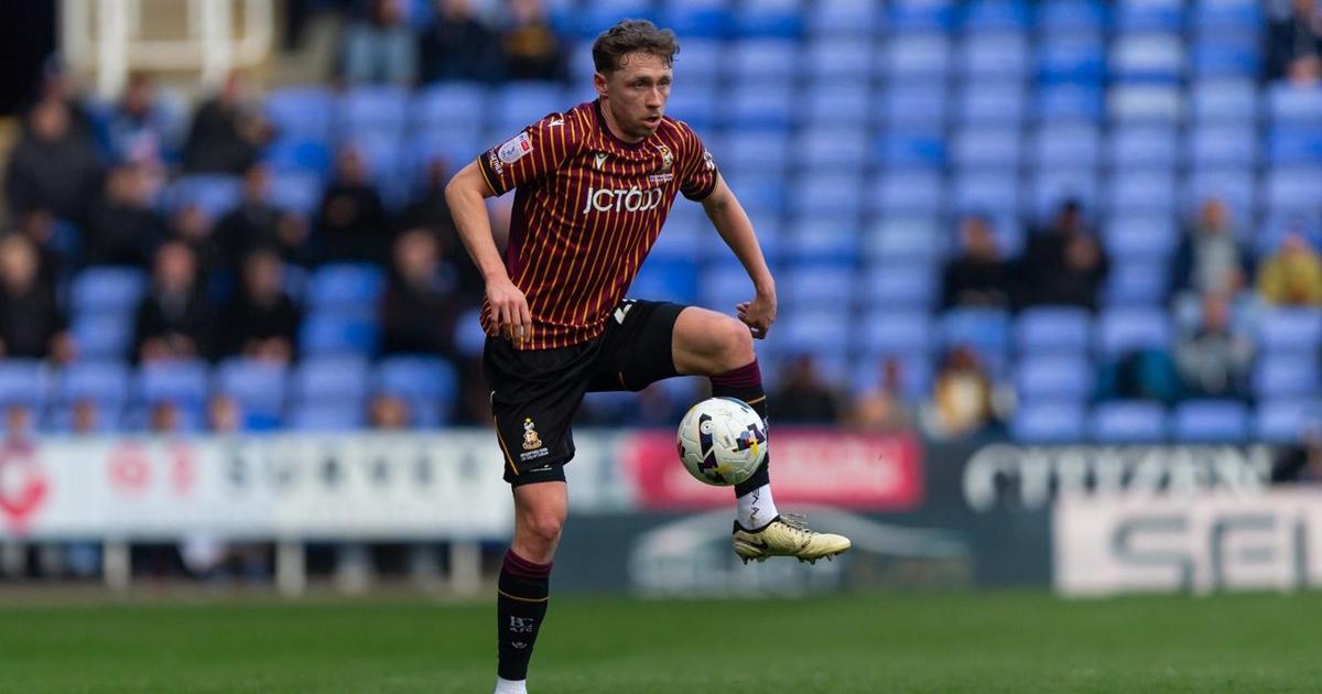 Reading v Bradford City: Line-ups, ref, betting odds