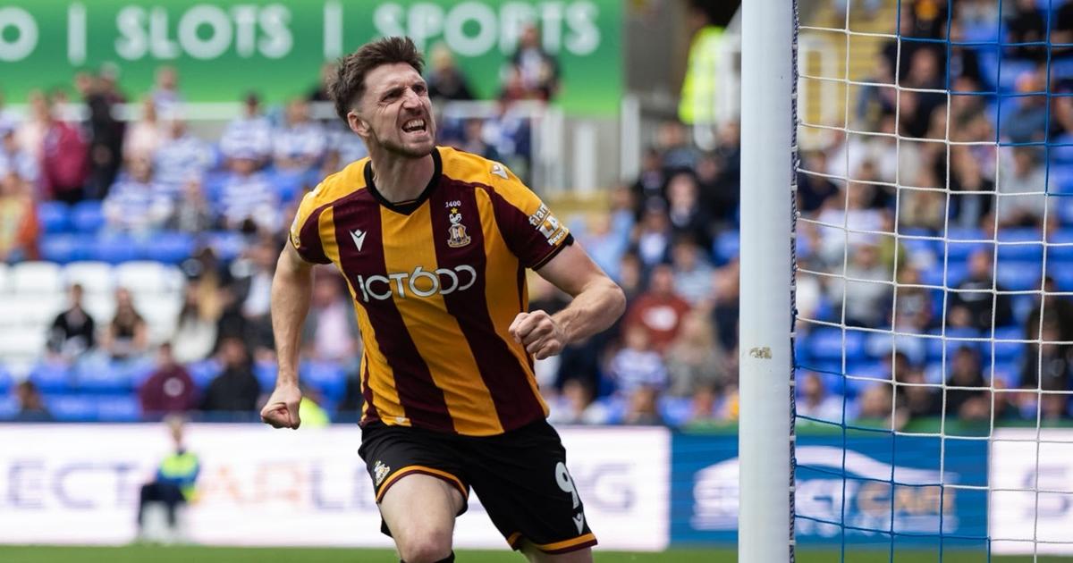 Mark Trueman's reaction after Bradford City draw at Reading