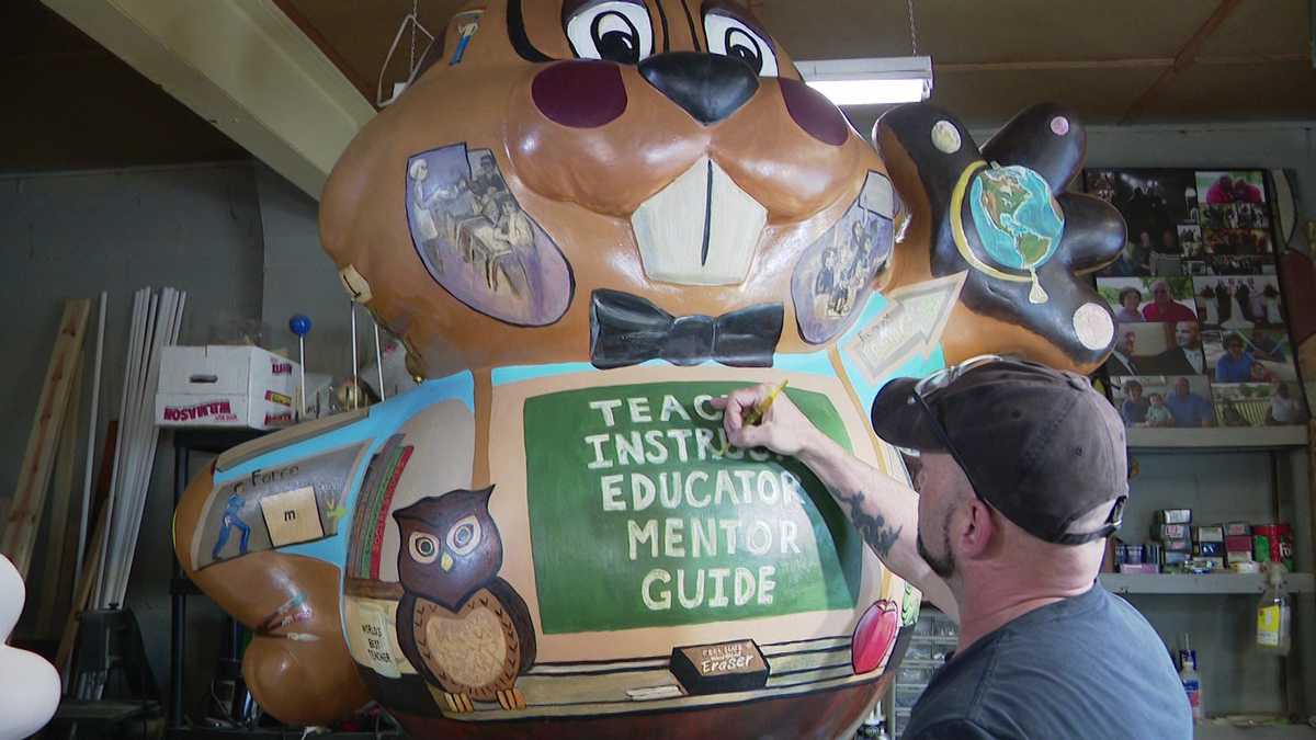 Pennsylvania artist restores beloved Punxsutawney Phil statues