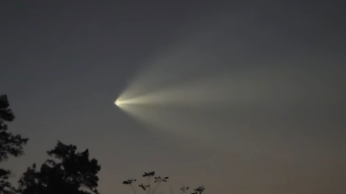 Video shows SpaceX rocket flying over the Pittsburgh region